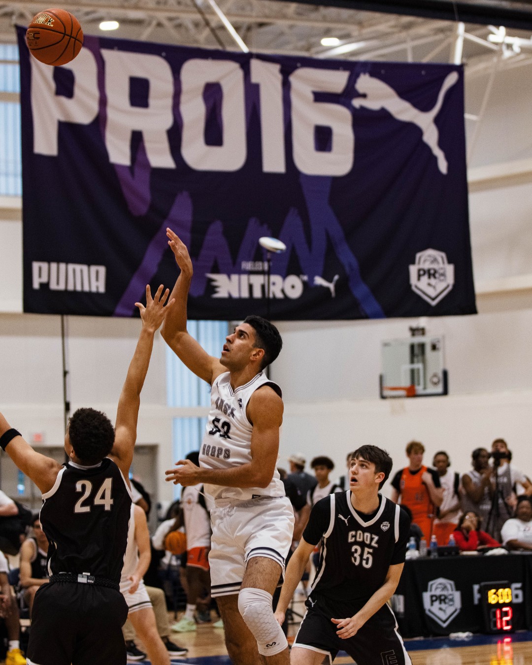 Amarco Doyle commits to Illawarra Hawks in NBL, graphic