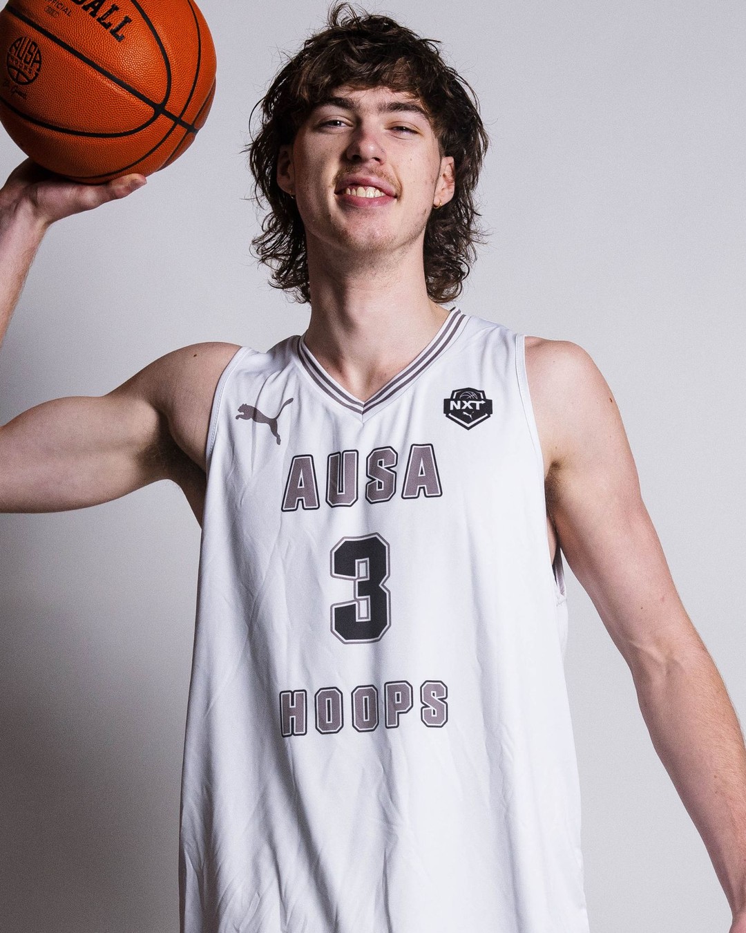 Angus Lourey Commits to Whitworth University's Basketball Program: graphic