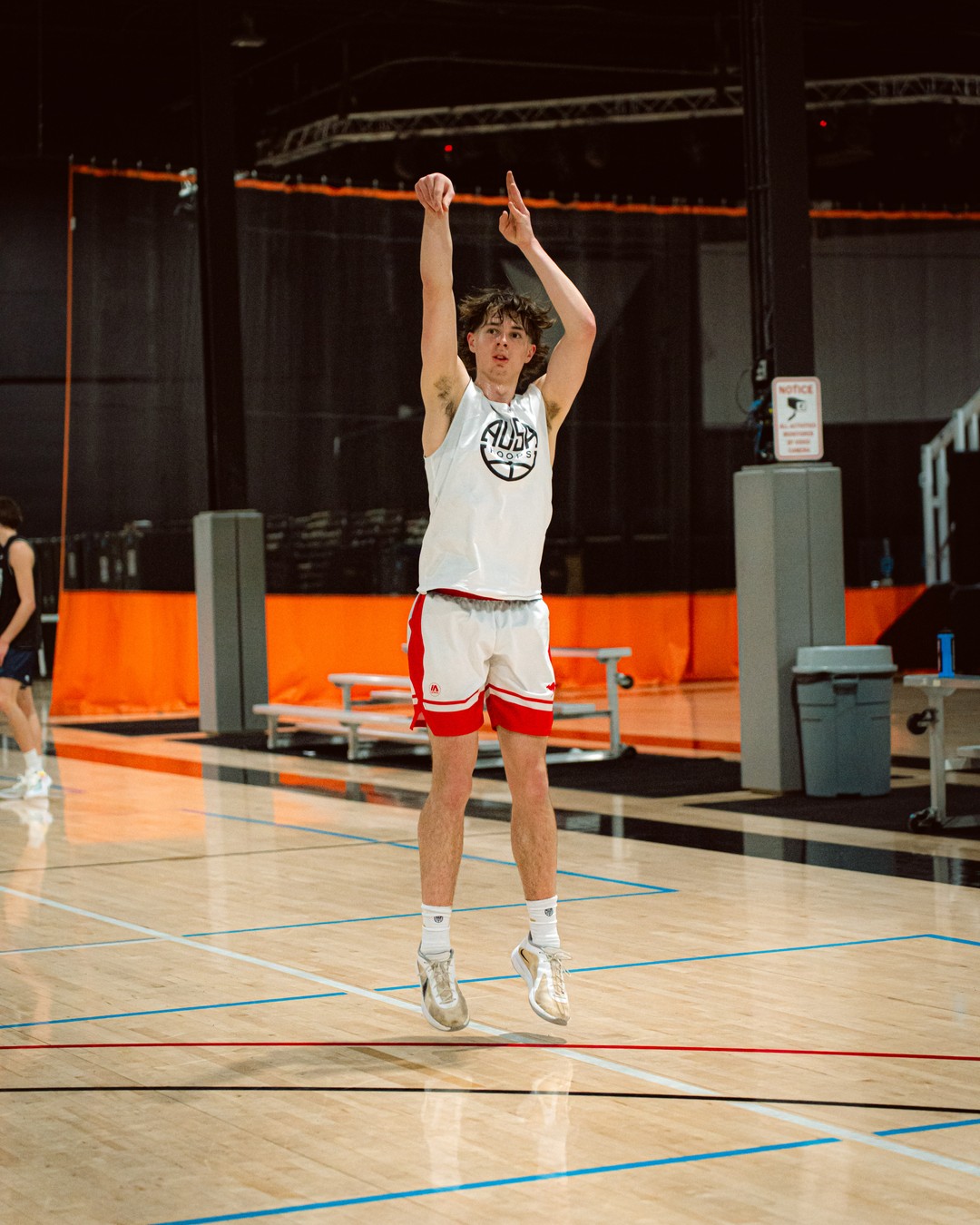 Thomas Lea Commits to University of Mary Men's Basketball: graphic